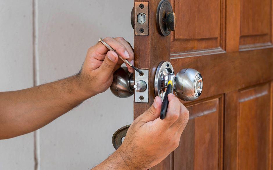 changer serrure porte d'entrée Le Plessis-Robinson